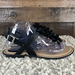 B.O.C. Black Floral T-Strap Buckle Sandals Women's Shoes Size 8